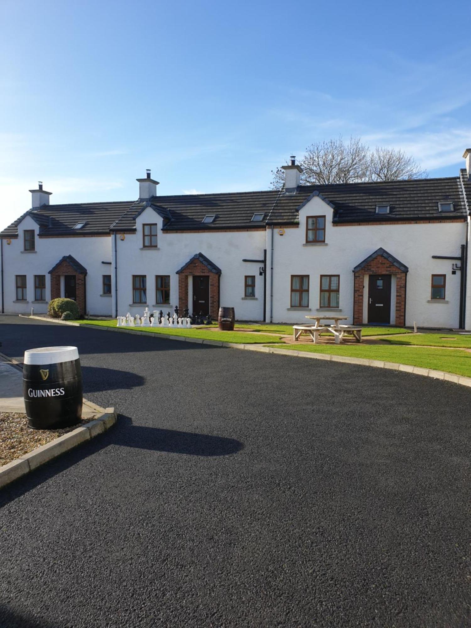 Ulster Cottages Bushmills Exterior photo