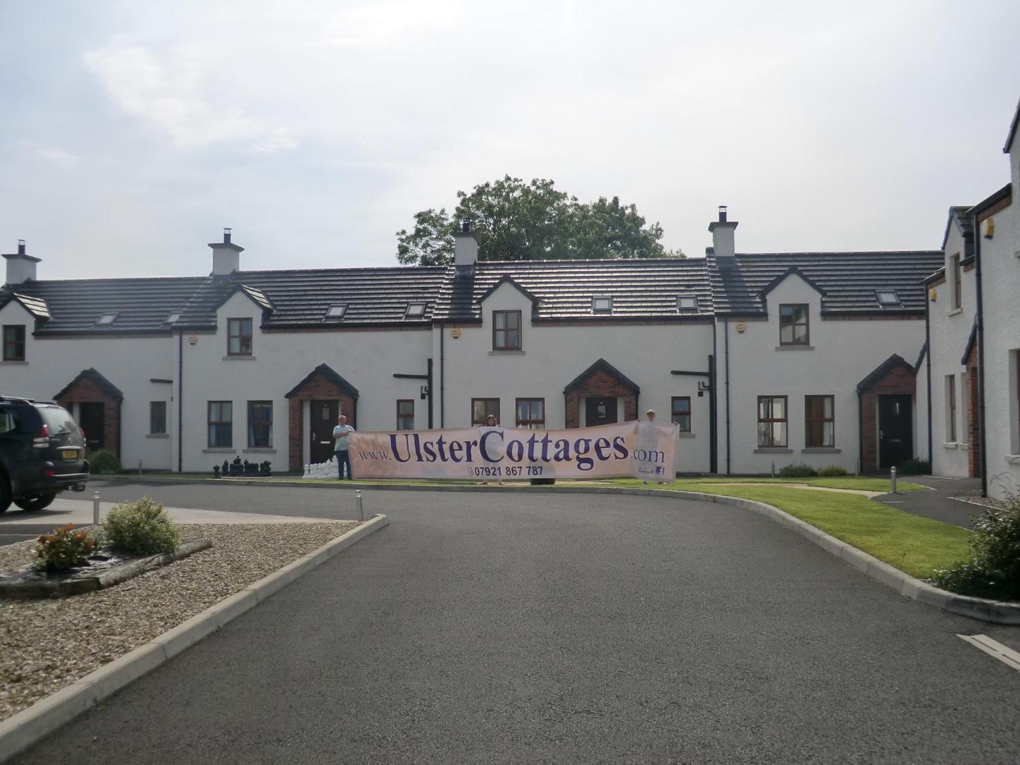 Ulster Cottages Bushmills Exterior photo