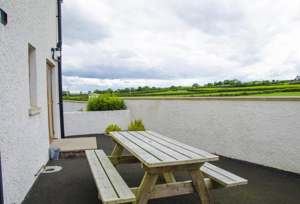 Ulster Cottages Bushmills Room photo