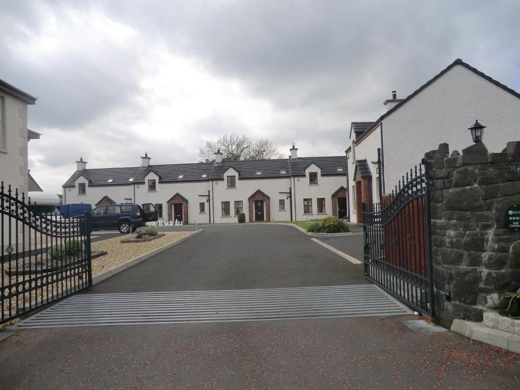 Ulster Cottages Bushmills Exterior photo